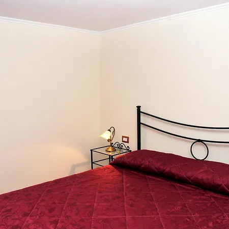 Rupe Antica Panzió Artena