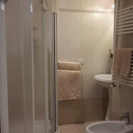 Rupe Antica Panzió Artena